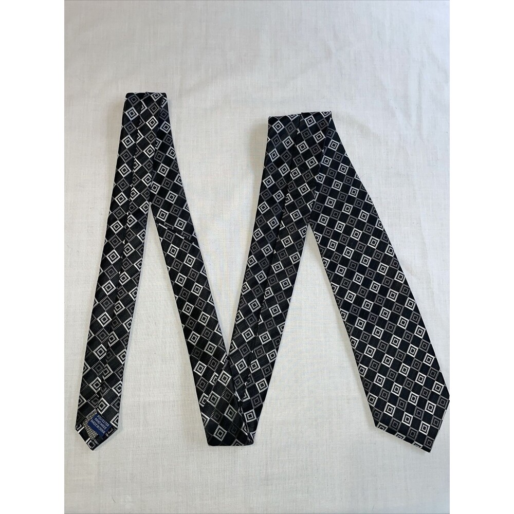 Croft & Burrow Dress Tie Mens Size 58" Classic Black Gray Argyle 100% Polyester